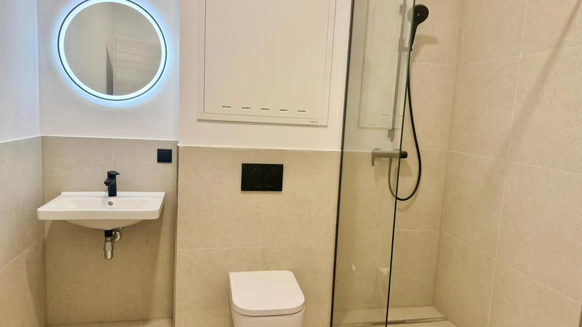 Modern Stylish Studio With Free Parking Apartment Vienna